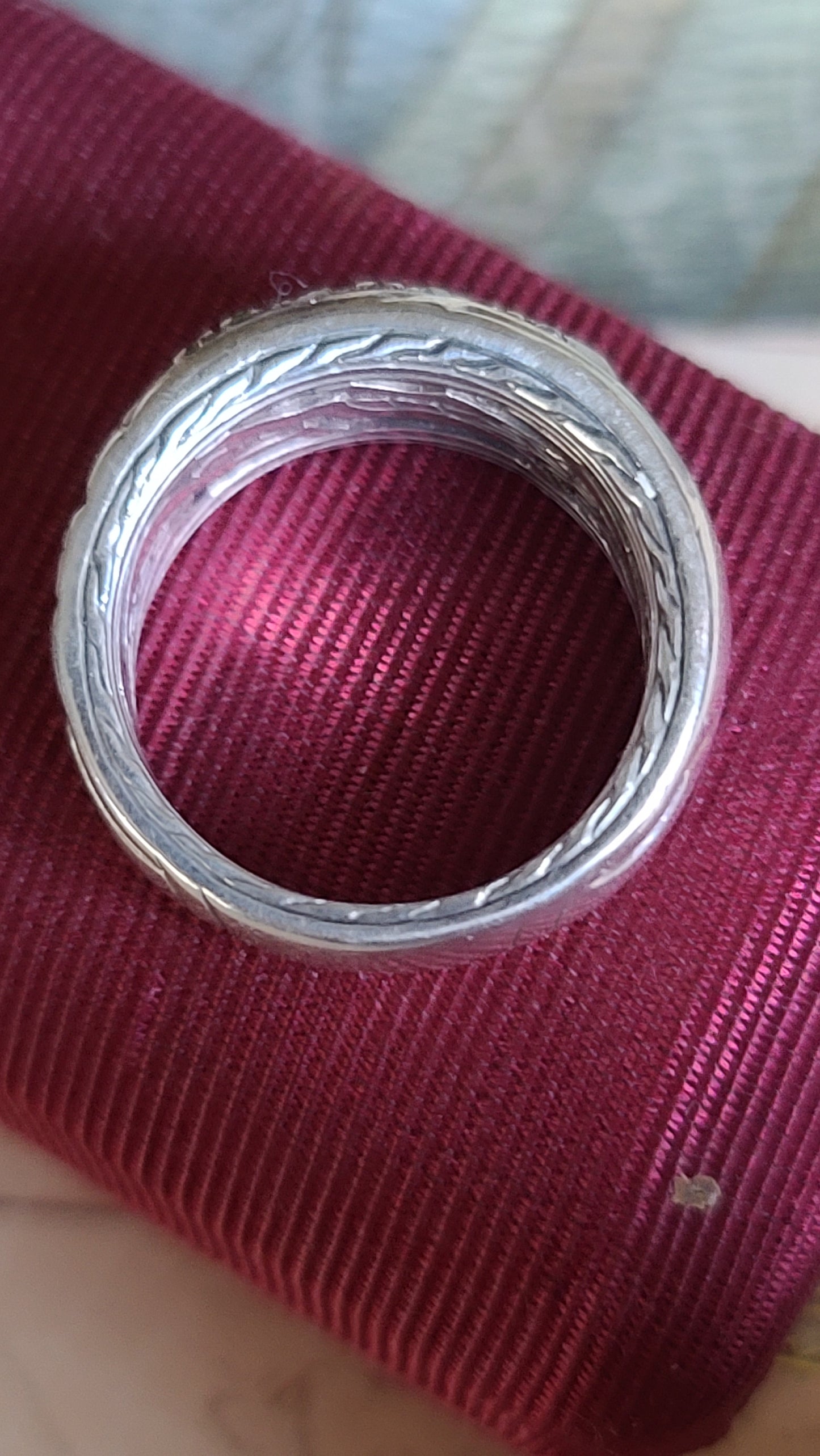 John Hardy Sterling Silver and Diamond Lahar Band Ring Size 8