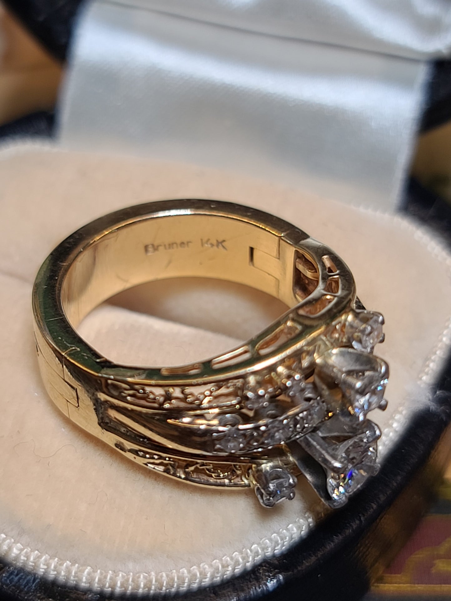 14K Three Row Design Diamond Ring with Arthritic Band Closure by BRUNER, size 6.75 US,