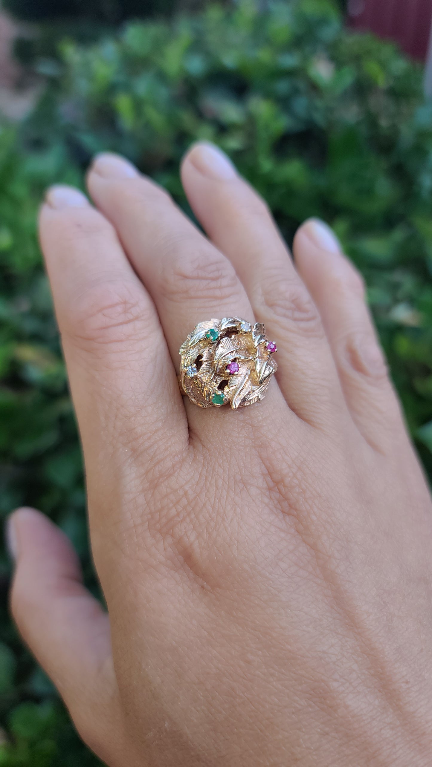 14K Gold Leaf Design Bombe Ring with Gemstones, size 7.5 US