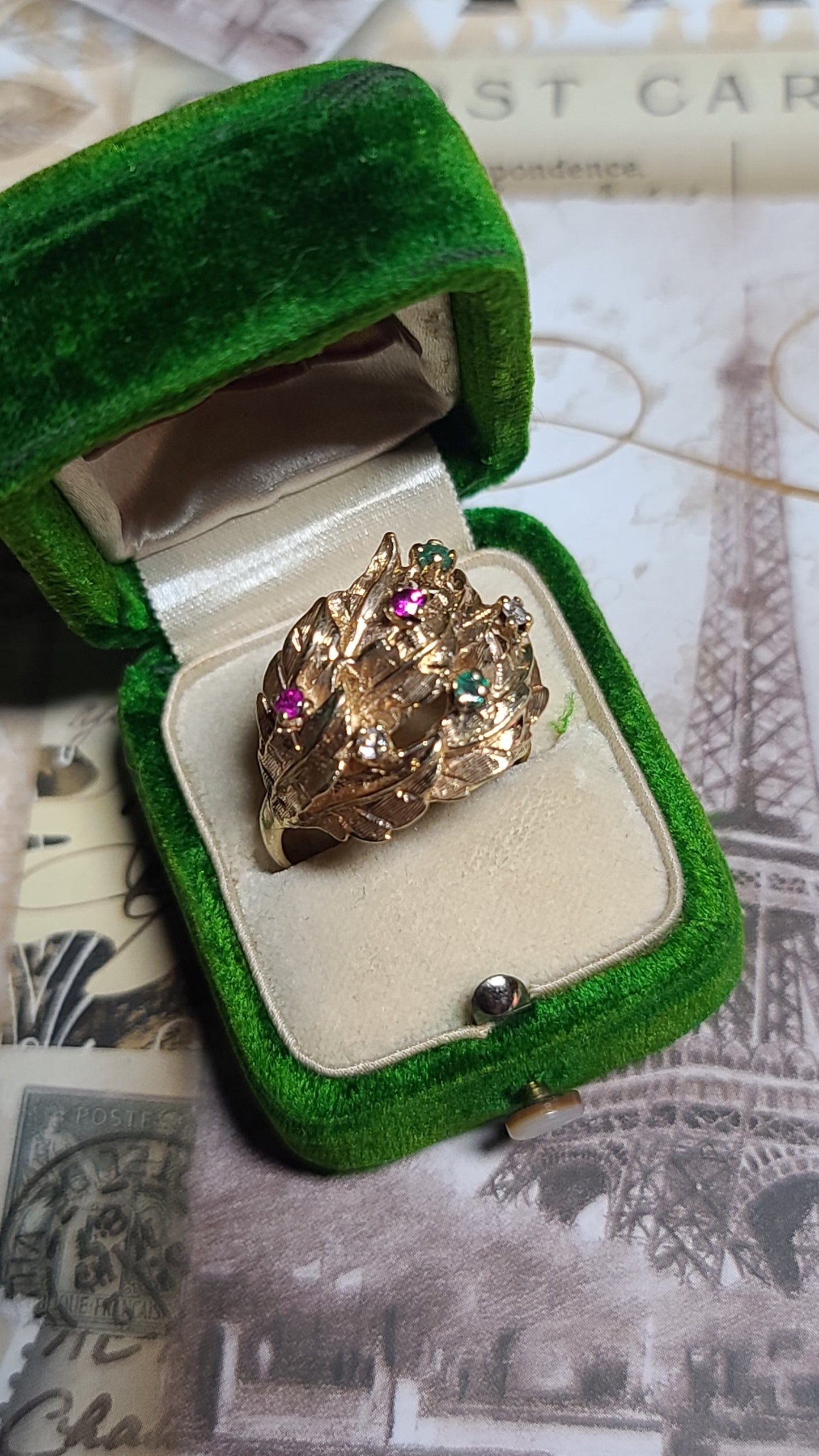 14K Gold Leaf Design Bombe Ring with Gemstones, size 7.5 US