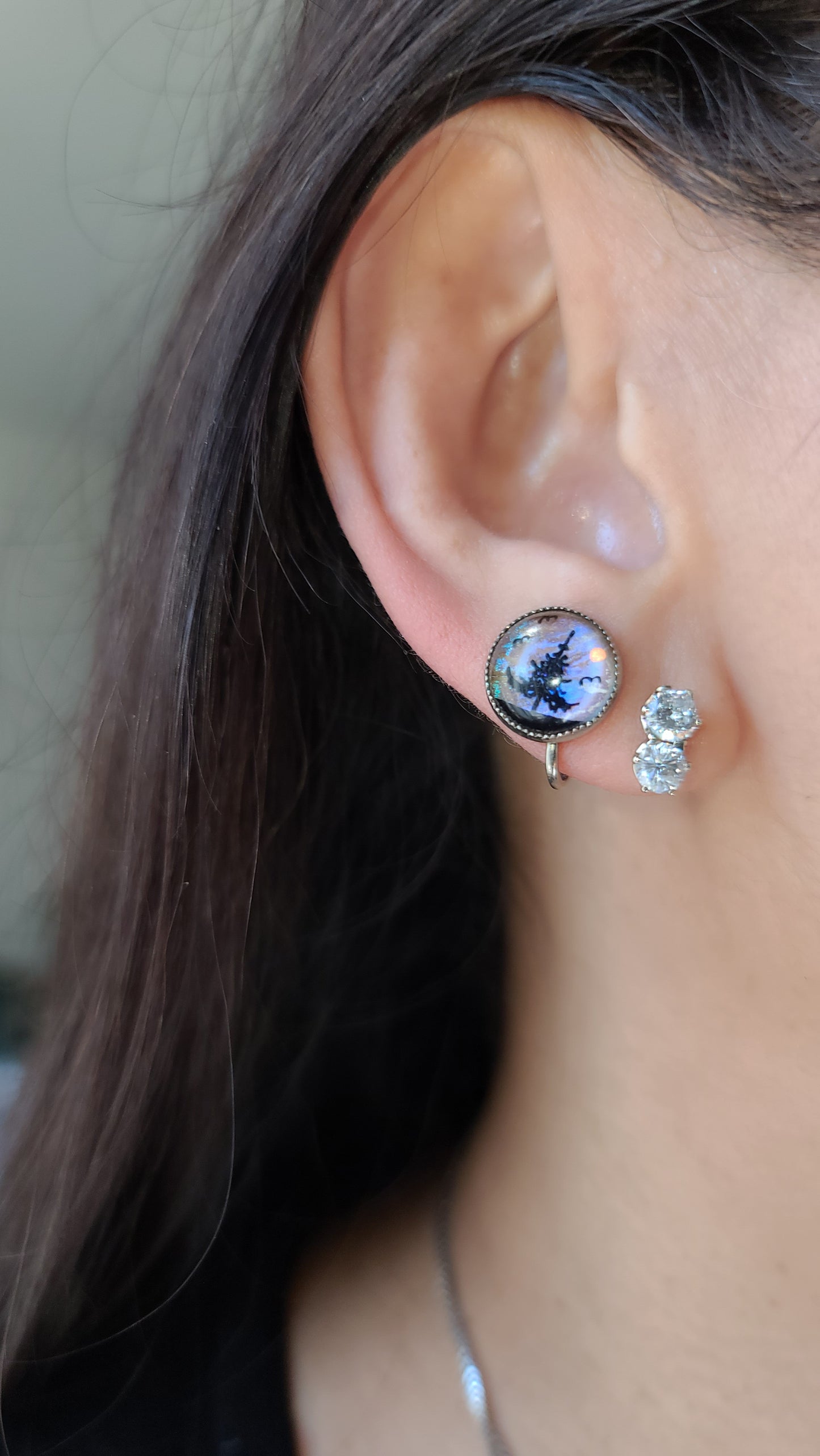 Vintage Essex Crystal Style Screwback Earrings with Tree and Birds