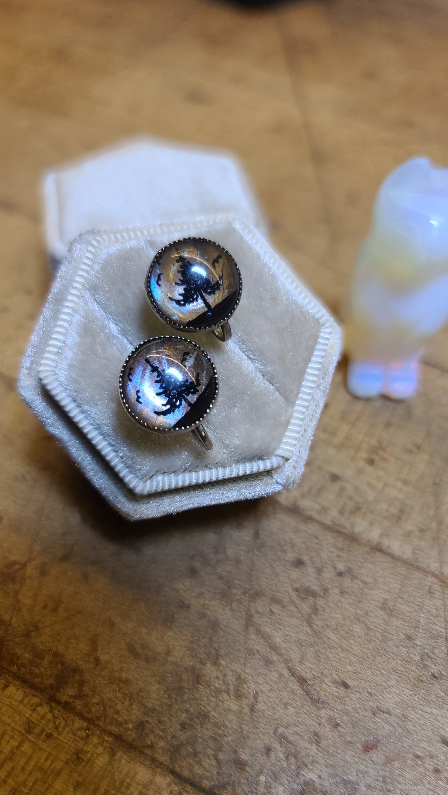 Vintage Essex Crystal Style Screwback Earrings with Tree and Birds