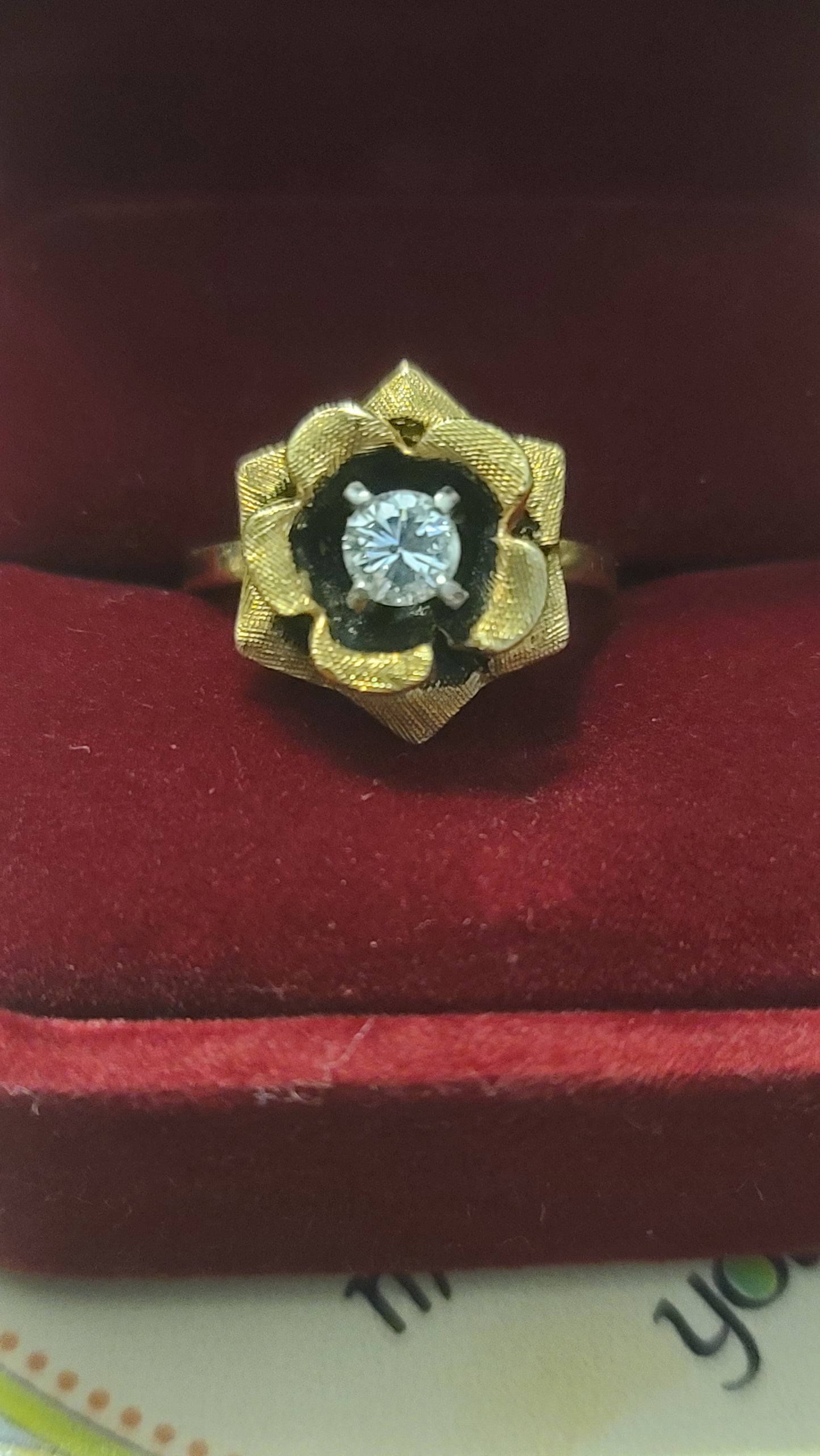 14K Yellow Gold and Diamond Flower Ring, size 5.5 US