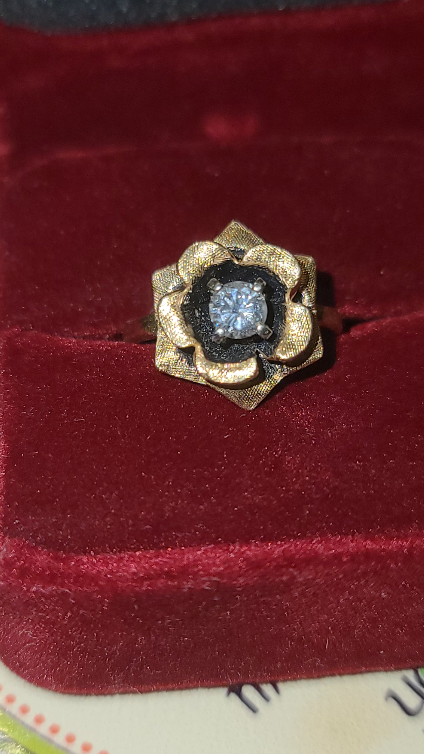 14K Yellow Gold and Diamond Flower Ring, size 5.5 US