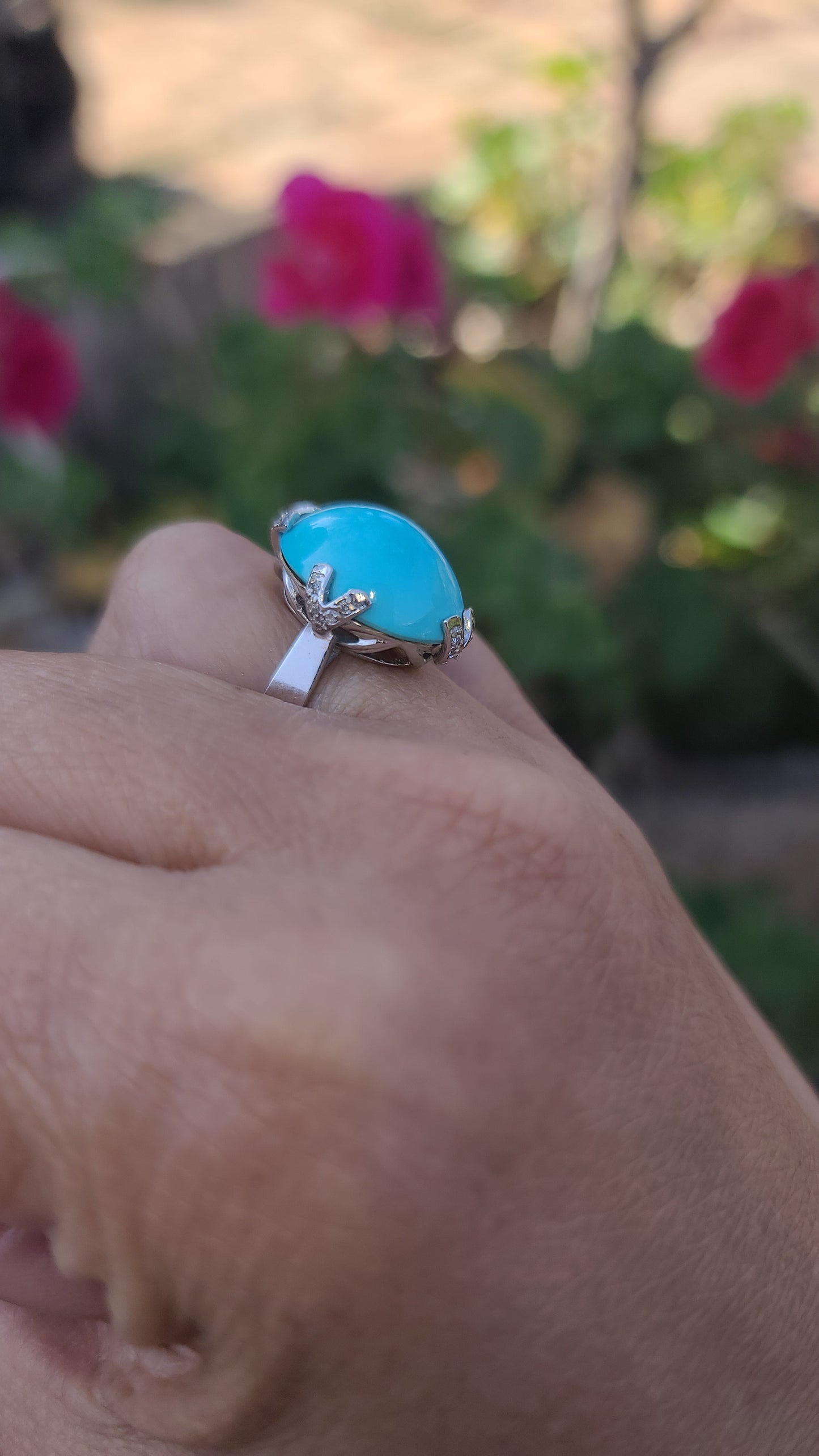 18K White Gold Turquoise Ring, Double Prongs, Diamond Accents, size 6.25