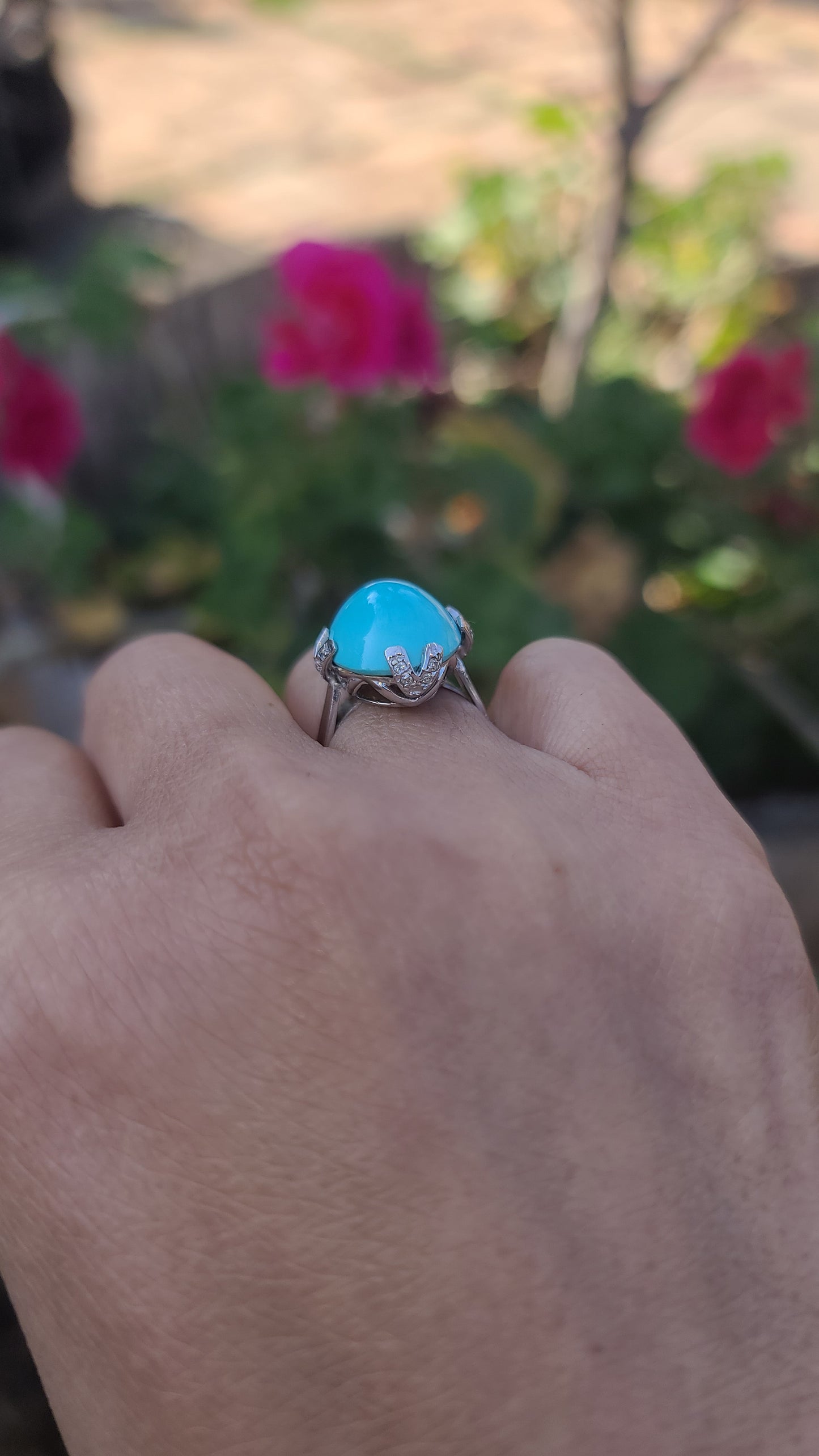 18K White Gold Turquoise Ring, Double Prongs, Diamond Accents, size 6.25