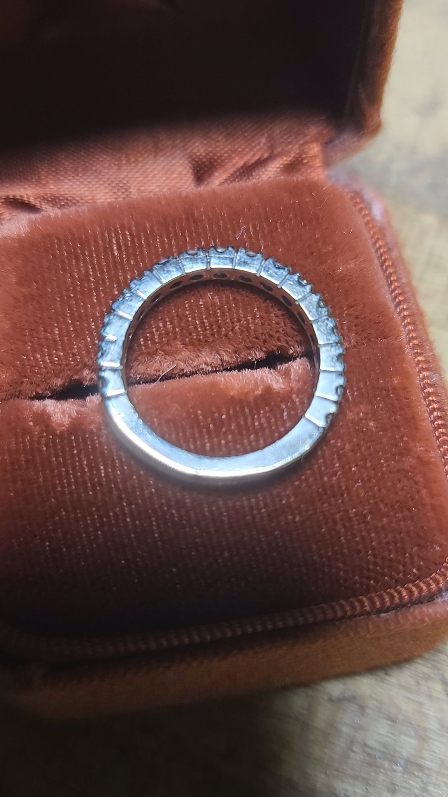 14K White Gold Diamond Band Ring, size 5.5 US