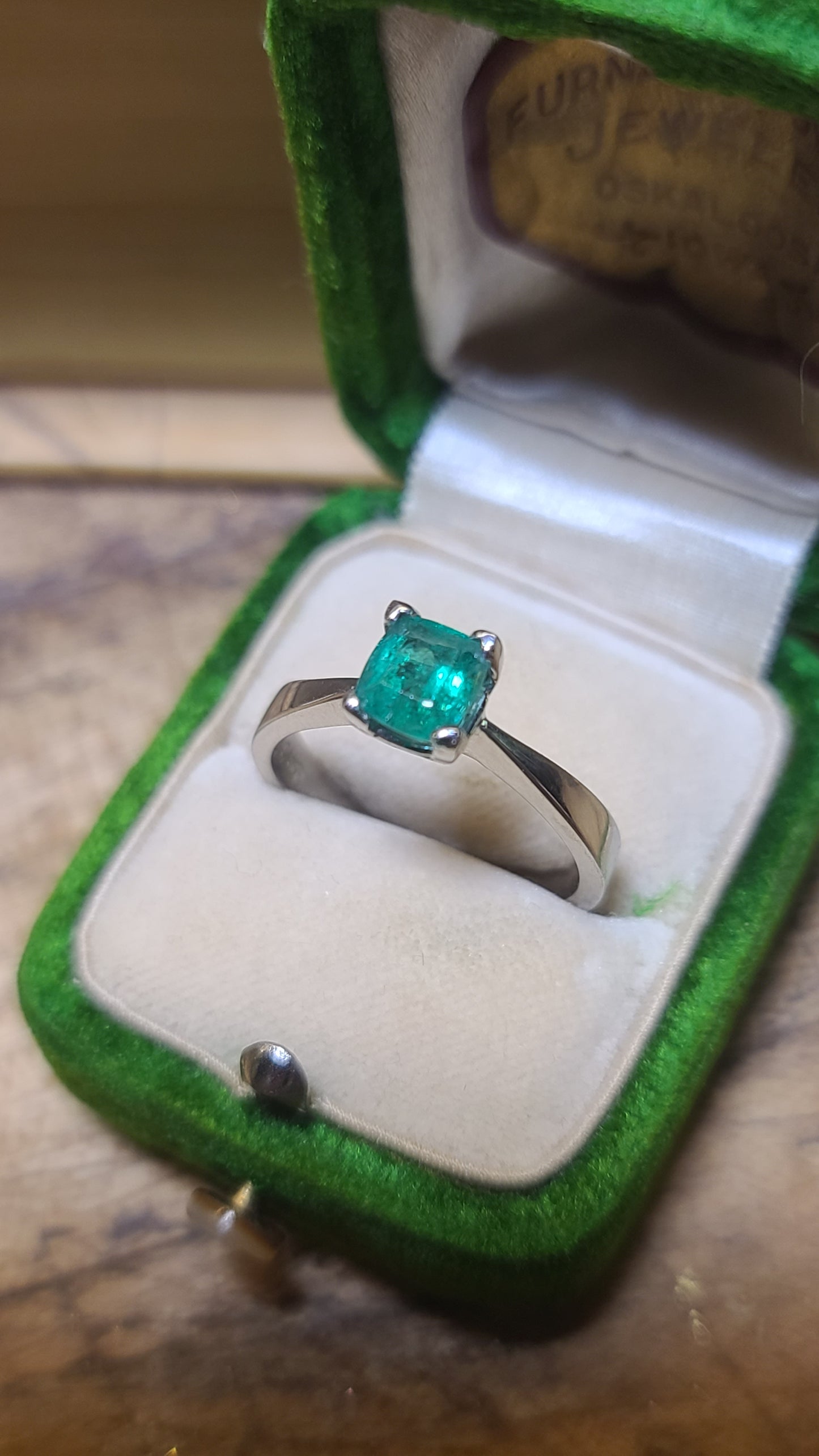 Emerald Solitaire Ring, 14K White Gold, size 7.25 US