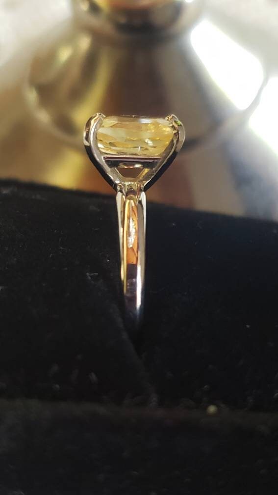 Vintage Natural Yellow Sapphire Ring, Cushion Cut, 14K White Gold, size 6.25
