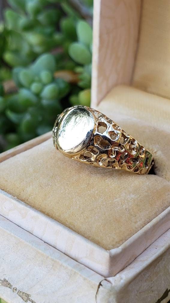 Vintage 14K Yellow Gold Blank Signet Ring, Nugget Design, Initial Ring, Size 6
