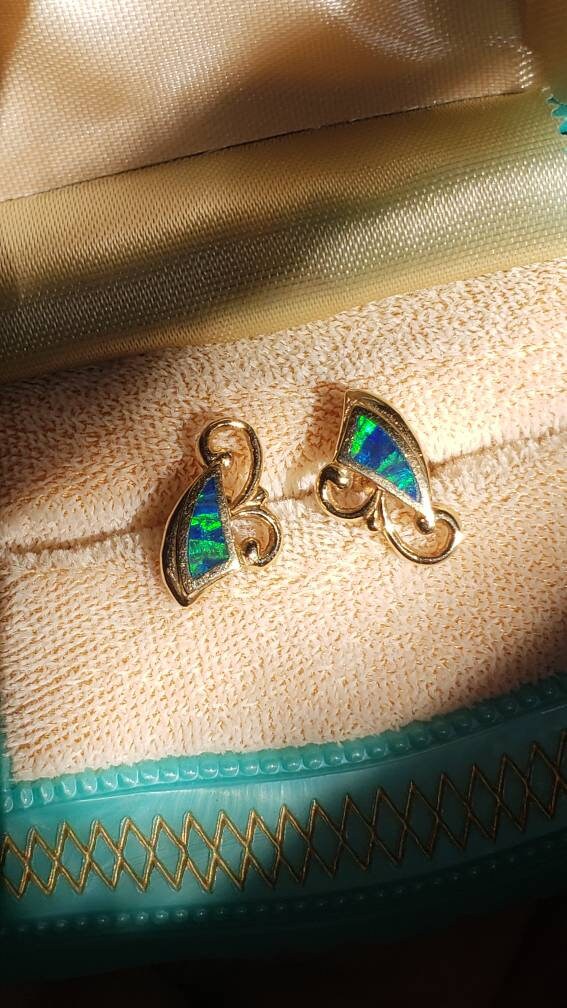 Australian Black Opal Inay Earrings, 14K Yelow Gold