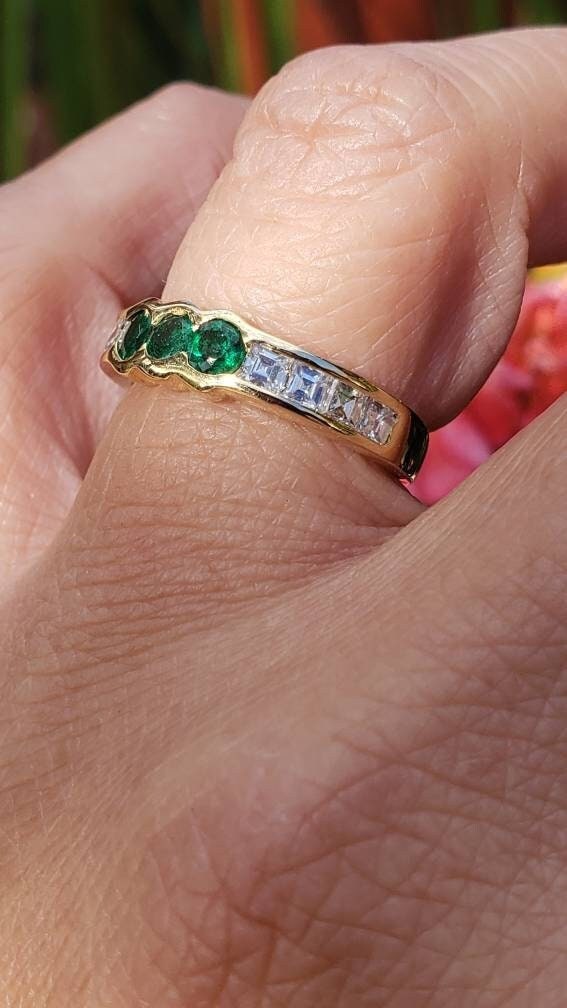 Carre Cut Diamond and Emerald Band Ring, 18K Yellow Gold, size 6 US