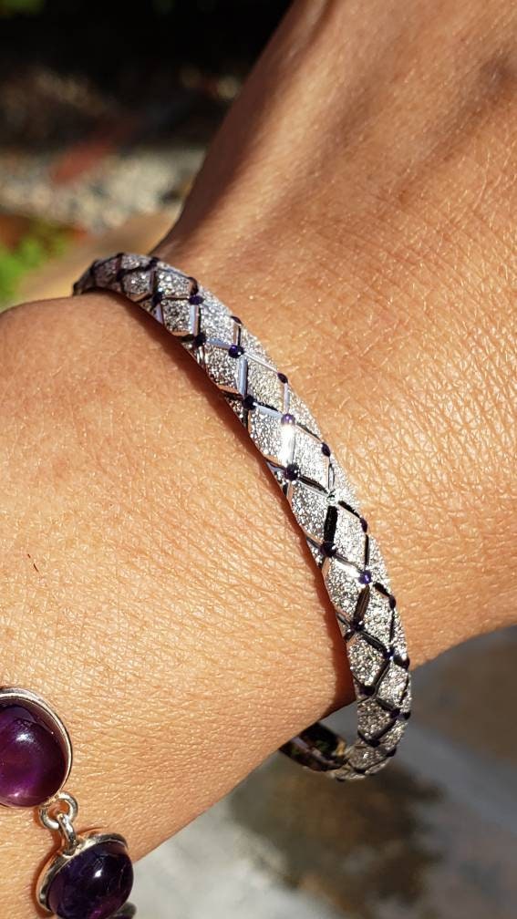 14K White Gold Vintage Enamel Bangle, Diamond Cut Harlequin Pattern with Blue Enamel