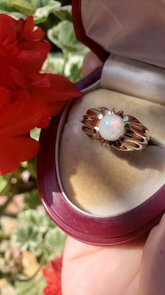 Vintage Opal Ring, Belcher Setting, 14K Yellow Gold size 8.5-9.0 US