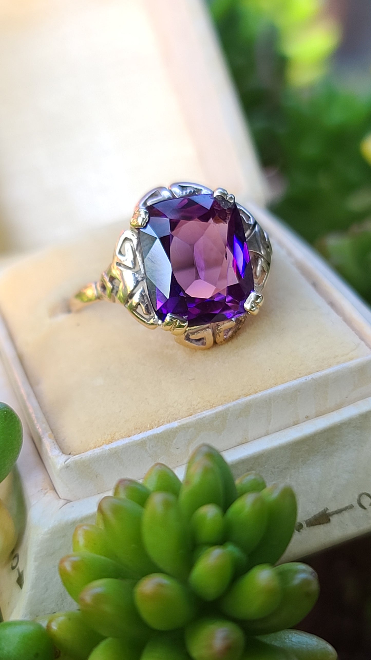 Vintage Purple Sapphire, 10K Yellow Gold, size 8.5 -10 US, with Sizer