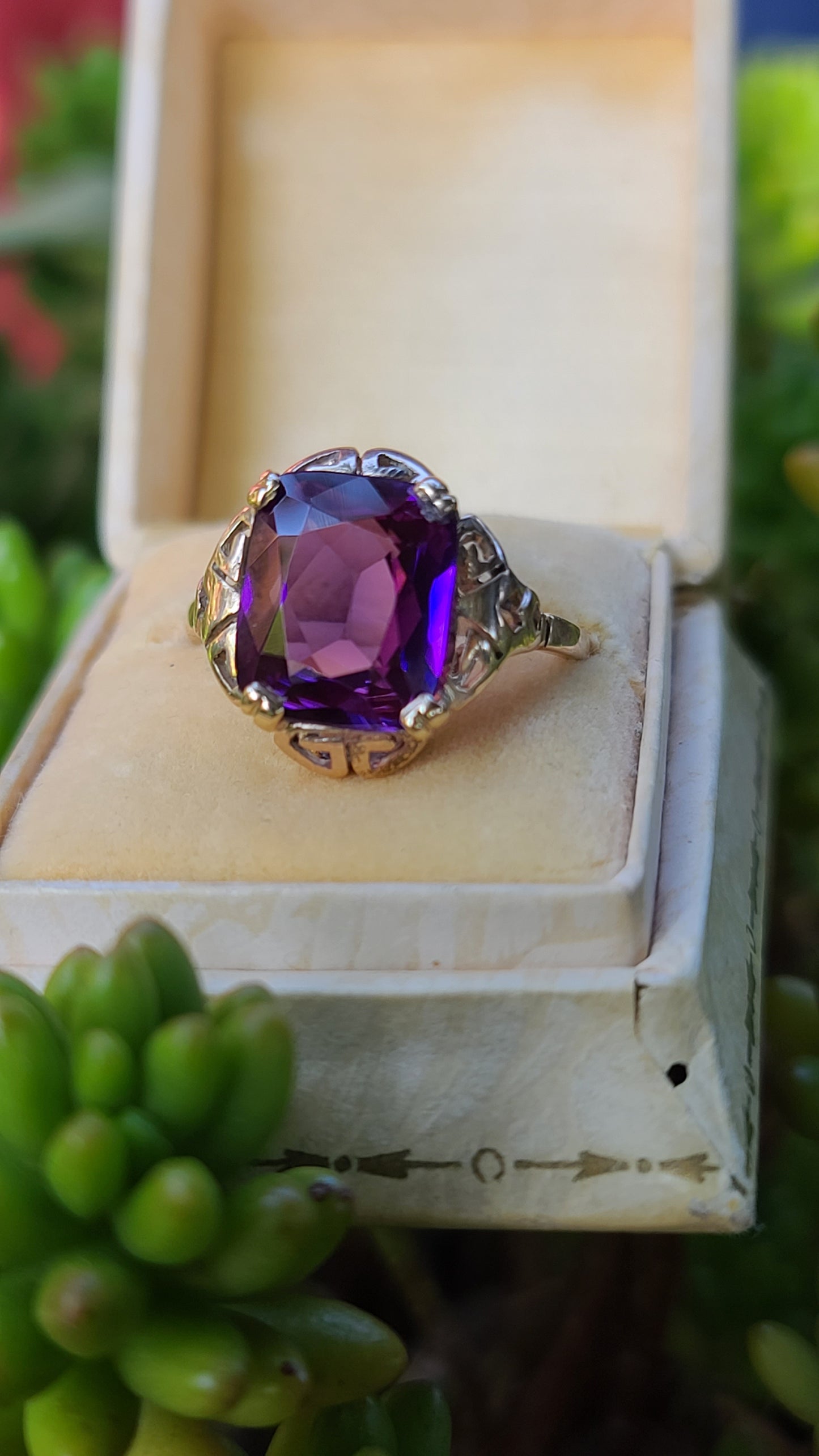 Vintage Purple Sapphire, 10K Yellow Gold, size 8.5 -10 US, with Sizer