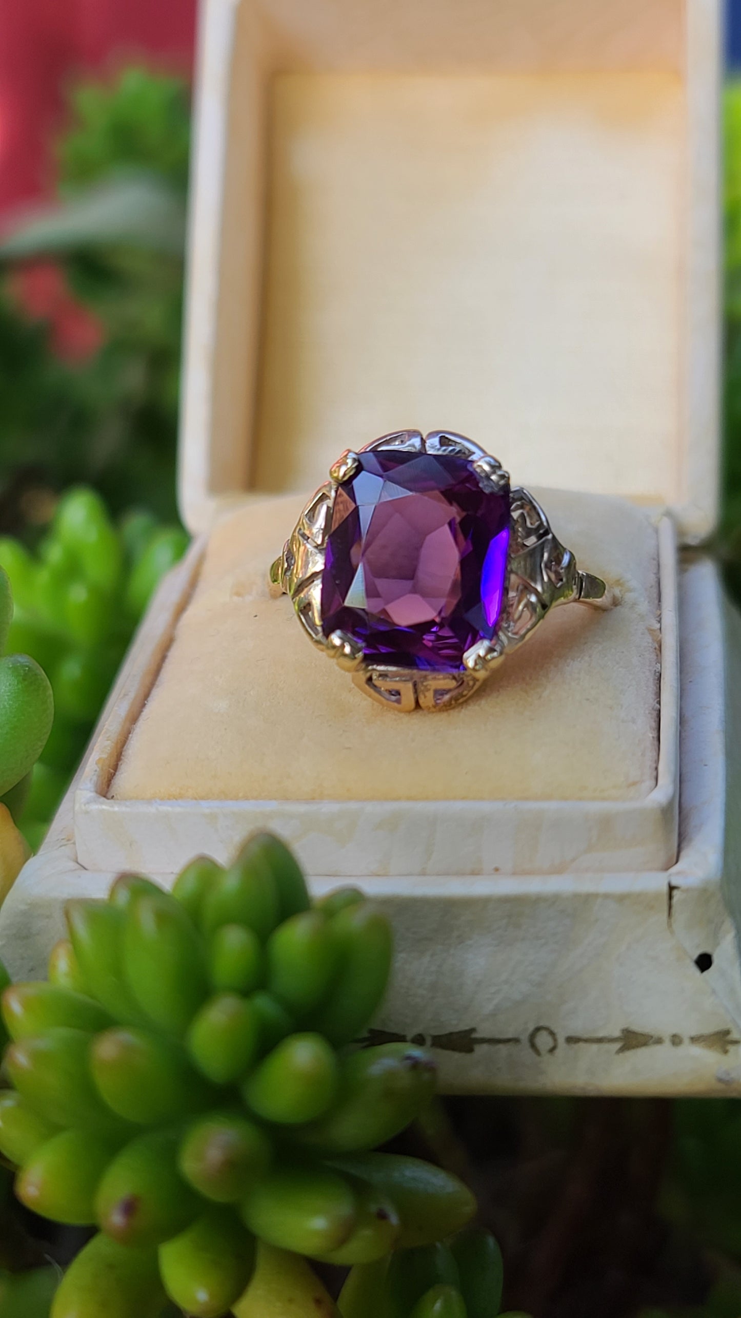 Vintage Purple Sapphire, 10K Yellow Gold, size 8.5 -10 US, with Sizer