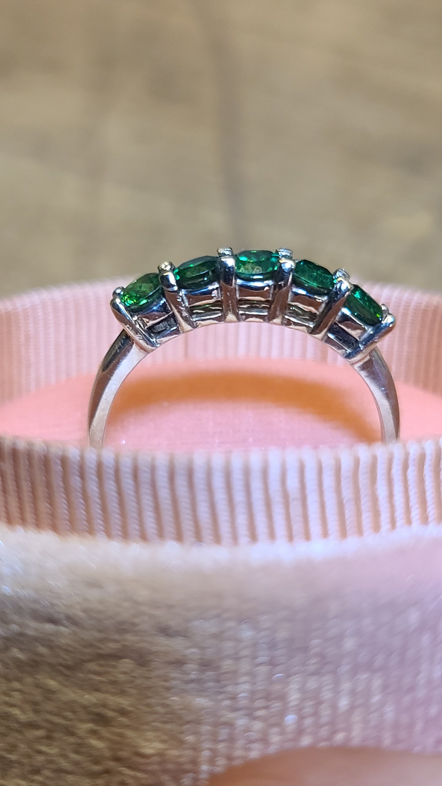 14K White Gold Tsavorite Garnet Ring, size 10 US