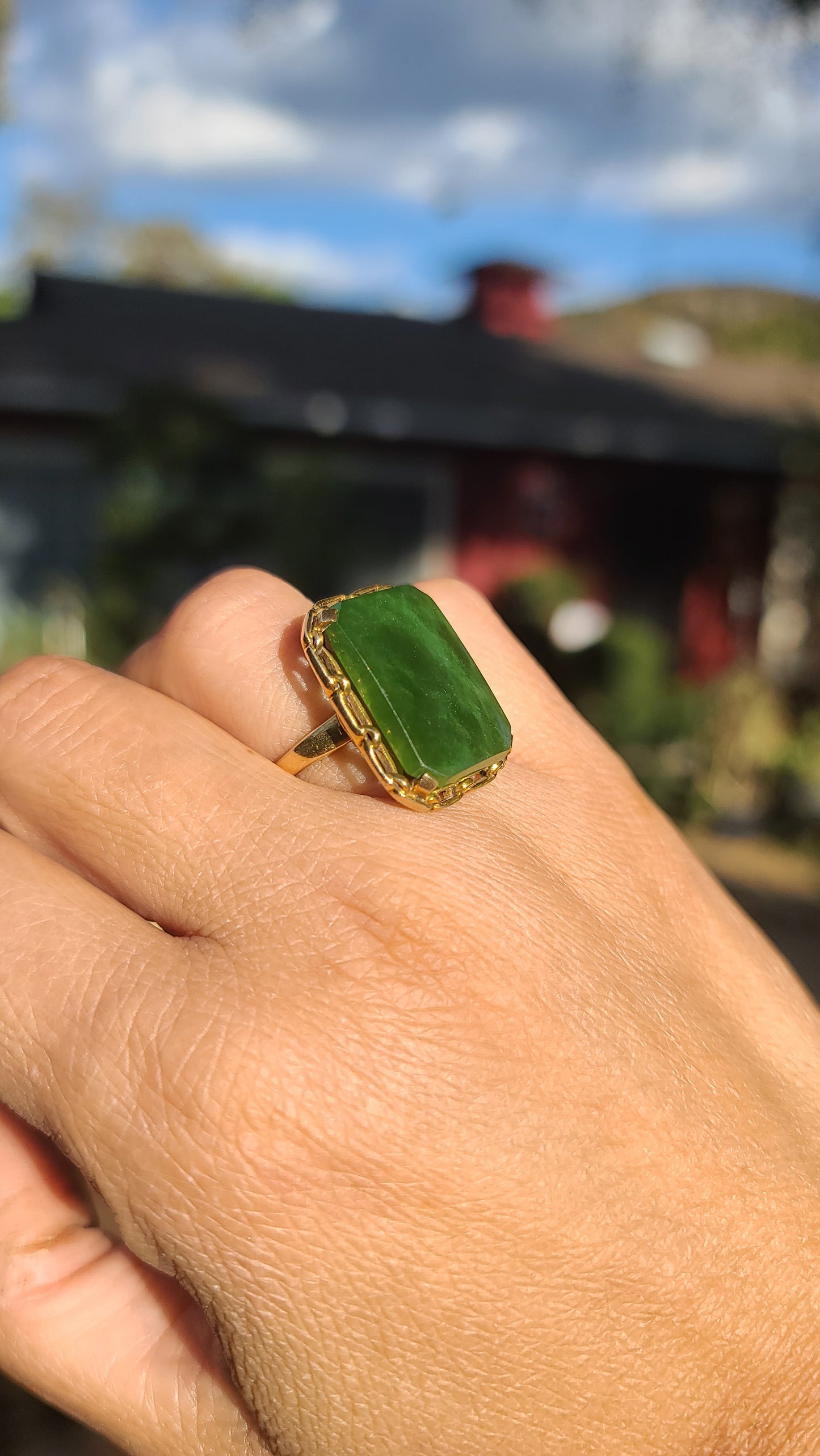 Vintage Estate Jade Ring, 10K Yellow Gold, size 6.75