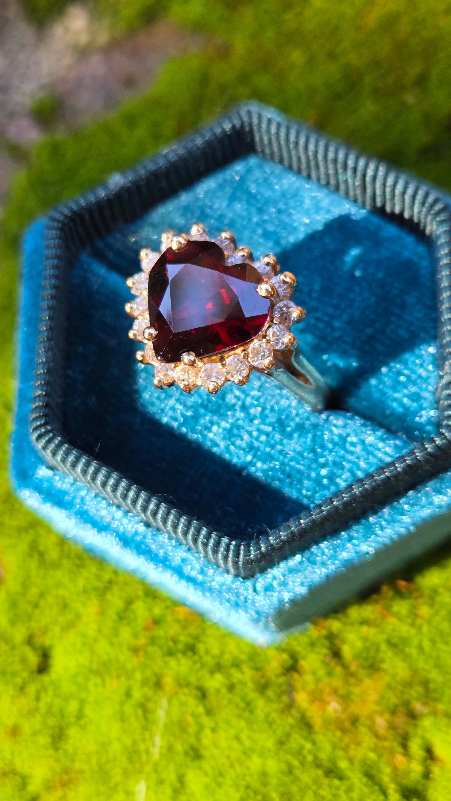 14K Garnet and Diamond Heart Ring, size 6