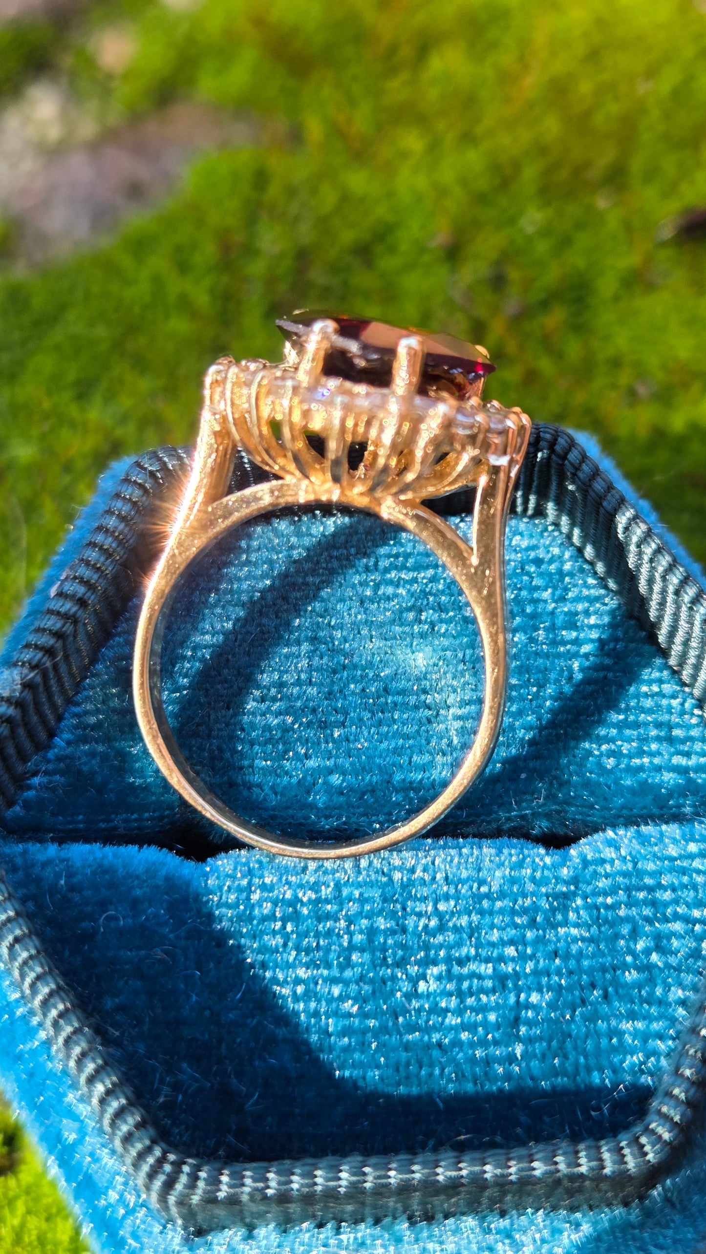 14K Garnet and Diamond Heart Ring, size 6