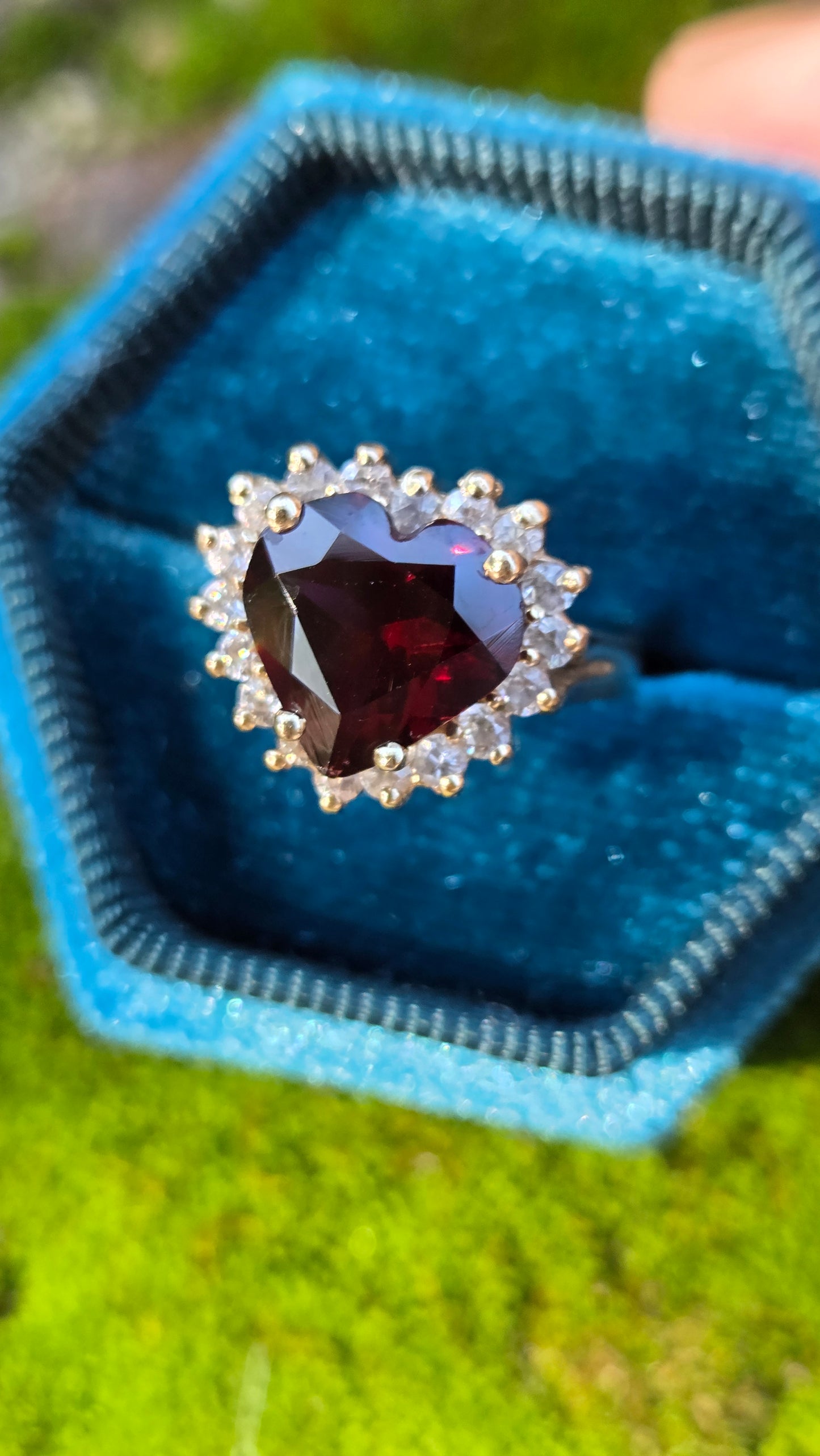14K Garnet and Diamond Heart Ring, size 6