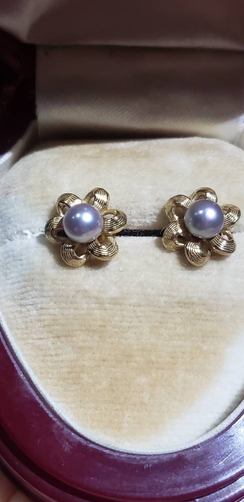 Vintage 14K Gold Pearl Flower Earrings, Stud Style Earrings